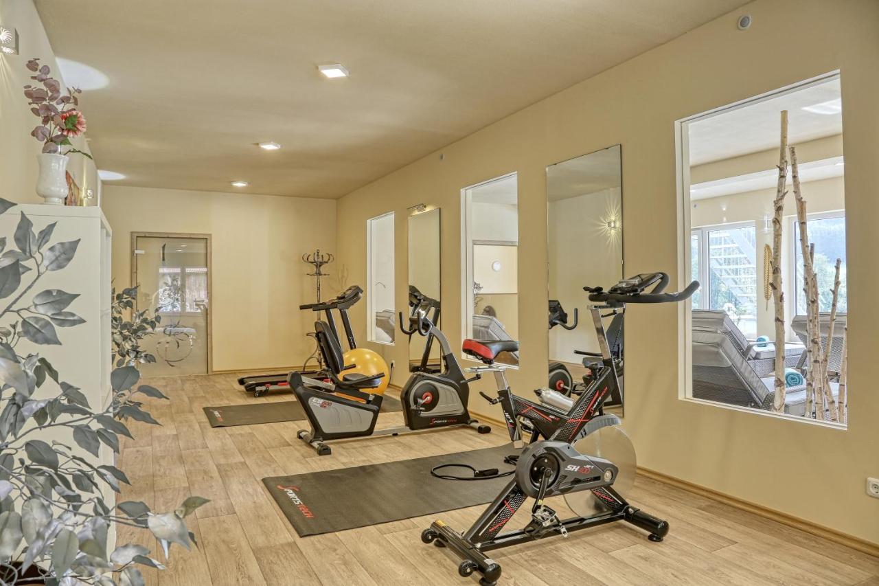 Wellnesshotel Deine Auszeit, Adults Only Achslach Екстериор снимка