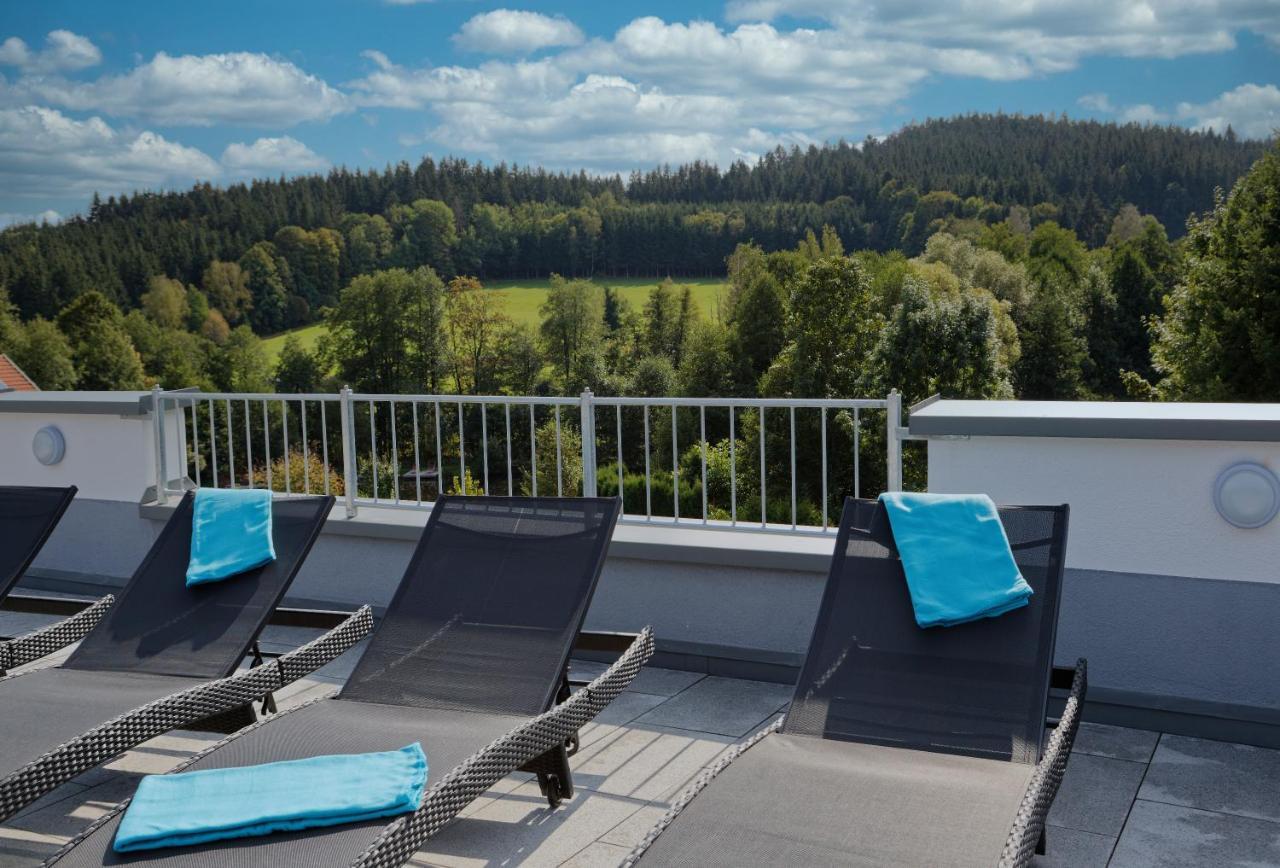 Wellnesshotel Deine Auszeit, Adults Only Achslach Екстериор снимка