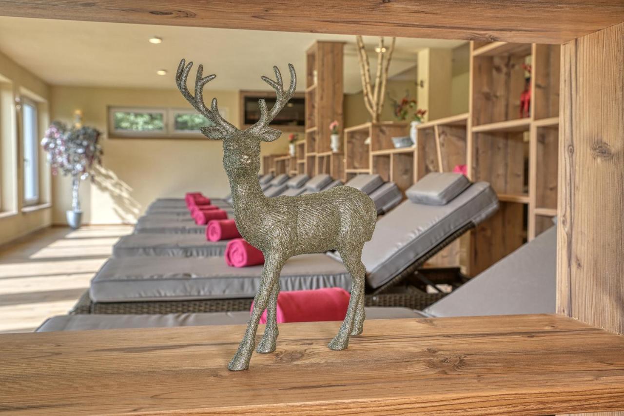 Wellnesshotel Deine Auszeit, Adults Only Achslach Екстериор снимка