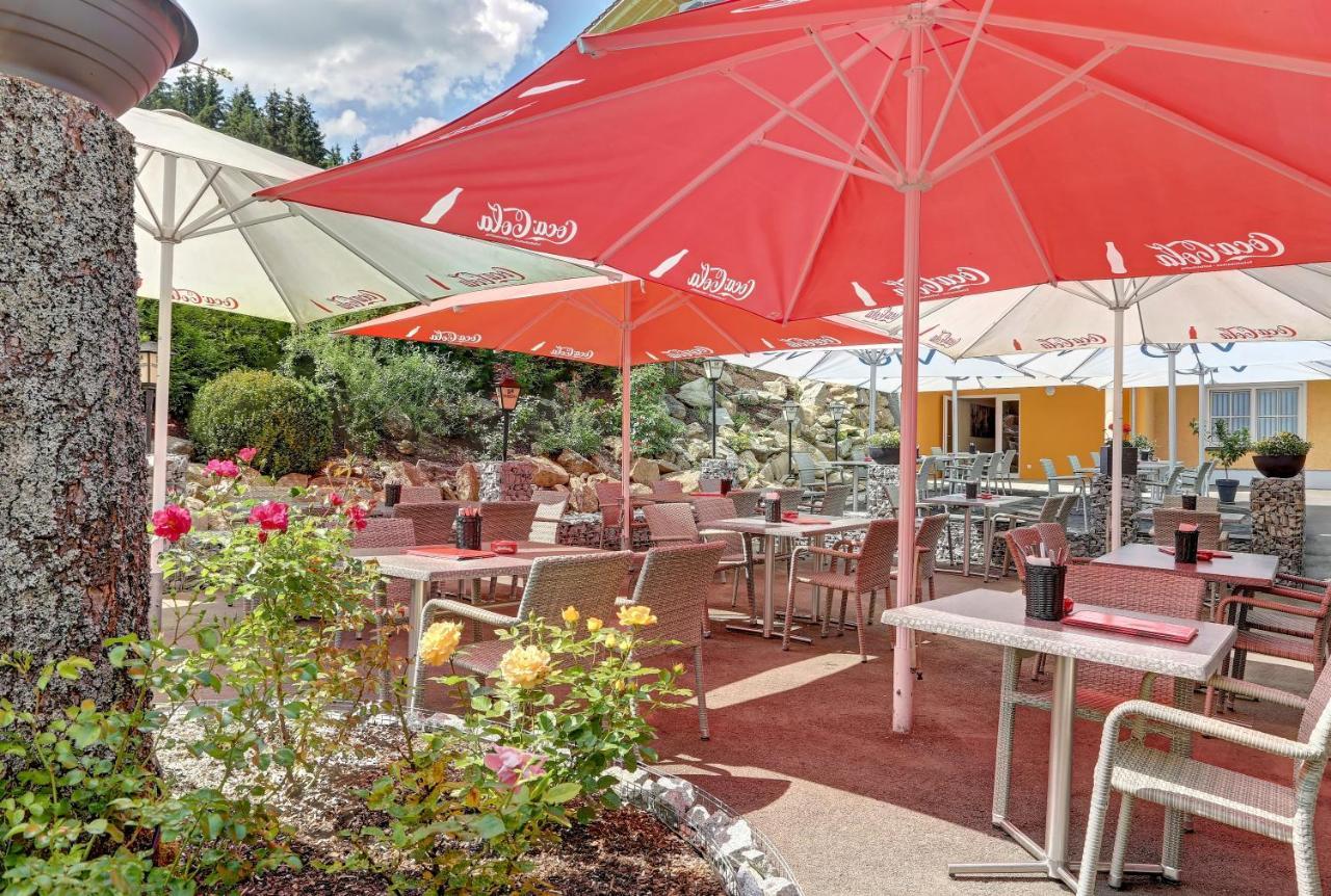 Wellnesshotel Deine Auszeit, Adults Only Achslach Екстериор снимка