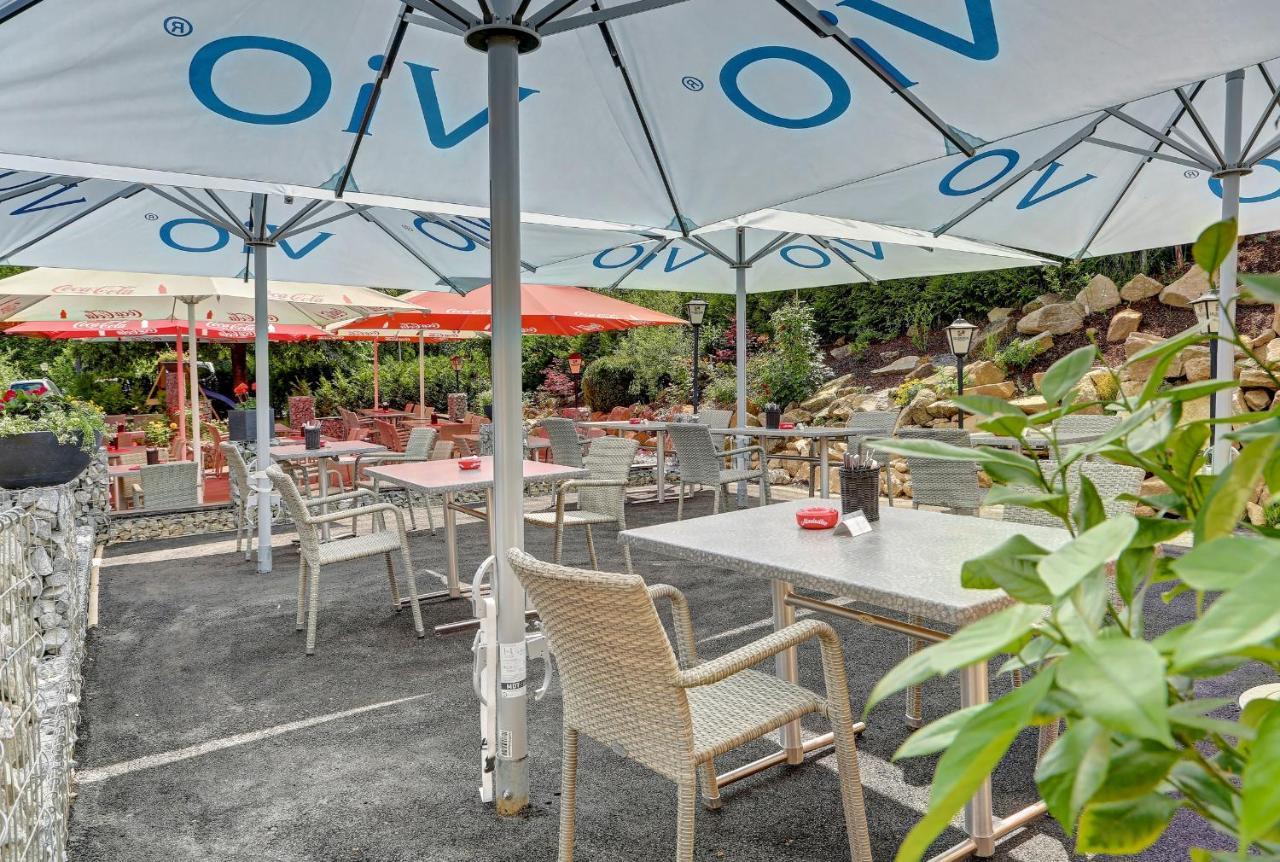 Wellnesshotel Deine Auszeit, Adults Only Achslach Екстериор снимка