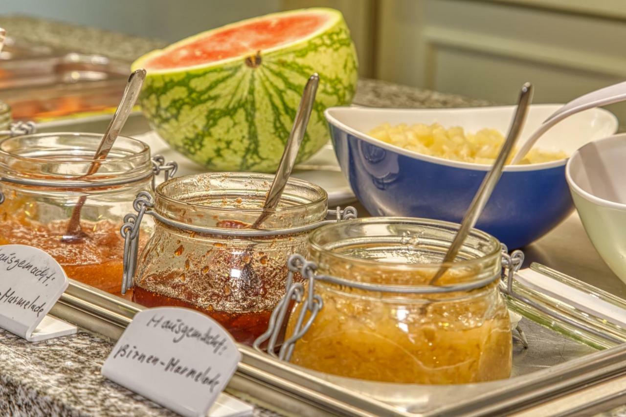 Wellnesshotel Deine Auszeit, Adults Only Achslach Екстериор снимка